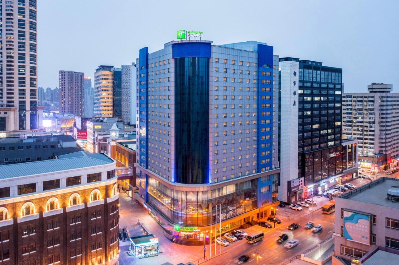 Holiday Inn Express City Centre Dalian By Ihg Eksteriør billede