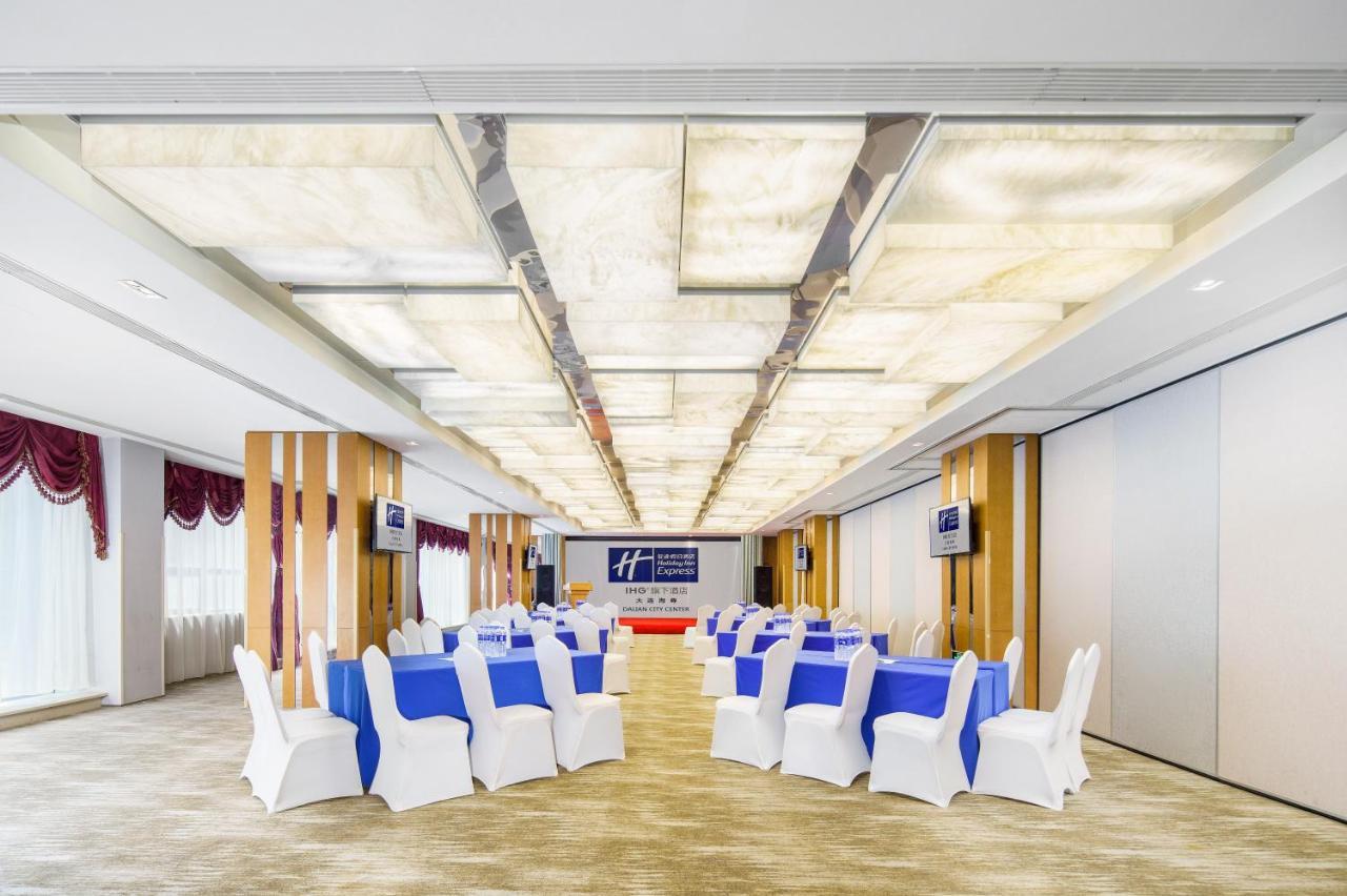 Holiday Inn Express City Centre Dalian By Ihg Eksteriør billede