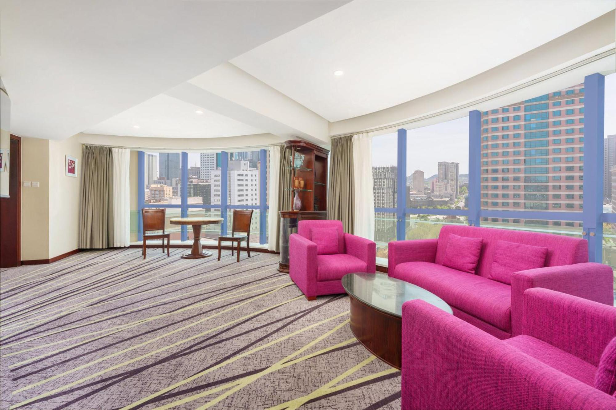 Holiday Inn Express City Centre Dalian By Ihg Eksteriør billede